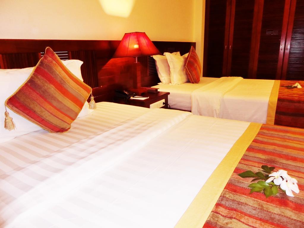 Paradise Angkor Villa Hotel Siem Reap Esterno foto